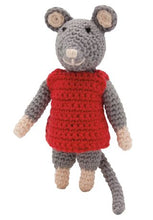 Load image into Gallery viewer, Julia - Amigurumi Kit