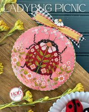 Charger l'image dans la galerie, Ladybug Picnic