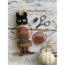 Load image into Gallery viewer, Nettle ~ Animal Crackers Series