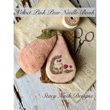 Charger l'image dans la galerie, Velvet Pink Pear Needle Book