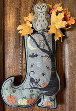 Load image into Gallery viewer, Hoot in a Boot