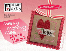 Charger l'image dans la galerie, Merry Making Minis Love - Heart in Hand