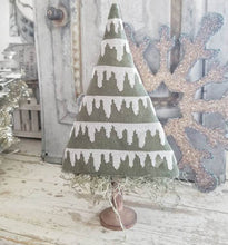 Charger l'image dans la galerie, Iced Winter Tree