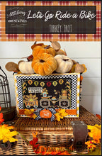 Charger l'image dans la galerie, Turkey Trot - Let's Go Ride a Bike