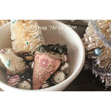 Charger l'image dans la galerie, Deck the Halls (Reprint)