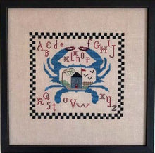 Charger l'image dans la galerie, Crab Series - Funky Blue Crab