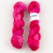 Charger l'image dans la galerie, Dream in Color ~ Smooshy Cashmere
