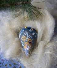 Charger l'image dans la galerie, Nativity Berry