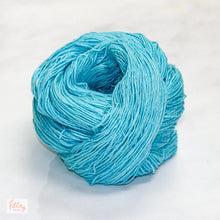 Charger l'image dans la galerie, Noro Sonata Yarn ~ #22 Zircon