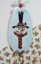 Charger l'image dans la galerie, All Dressed Up for Winter