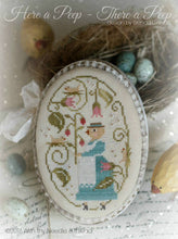 Charger l'image dans la galerie, Here a Peep, There a Peep