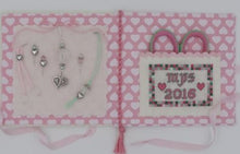 Load image into Gallery viewer, Pink Garden Needlebook