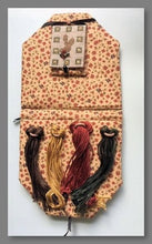 Charger l'image dans la galerie, Christmas Hare Needle Case