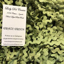 Load image into Gallery viewer, Spring Folk
