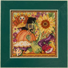 Charger l'image dans la galerie, 2026 Autumn Button &amp; Bead Kit - Fall Collage
