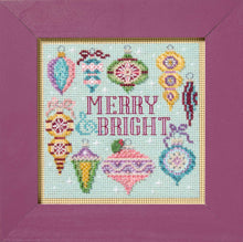 Charger l'image dans la galerie, 2026 Winter Button &amp; Bead Kit ~ Merry &amp; Bright
