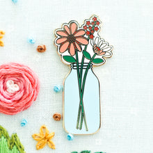 Charger l'image dans la galerie, Flamingo Toes Needle Minders

