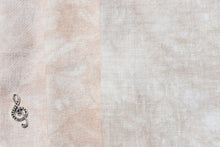 Load image into Gallery viewer, Holly Basket Pinkeep - SBE
