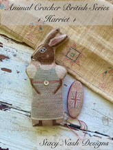 Charger l'image dans la galerie, Harriet - Animal Crackers British Series
