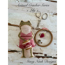 Charger l'image dans la galerie, Lily - Animal Crackers Series
