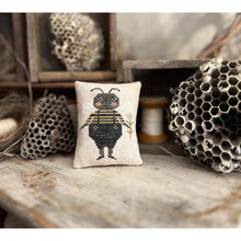 Load image into Gallery viewer, Bees Knees
