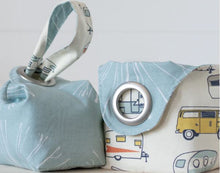 Charger l'image dans la galerie, Dumpling Bags ~ Small
