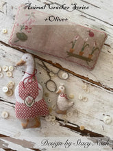 Load image into Gallery viewer, Olive (Animal Cracker Series)
