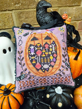 Load image into Gallery viewer, Trick or Treat ~ QRN
