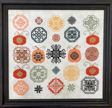 Charger l'image dans la galerie, Pumpkin Quaker Sampler
