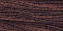 Charger l'image dans la galerie, Threads of Time Sewing Bird
