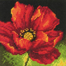 Charger l&#39;image dans la galerie, Red Poppy Mini Needlepoint Kit
