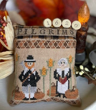 Charger l'image dans la galerie, Pilgrims Pillow
