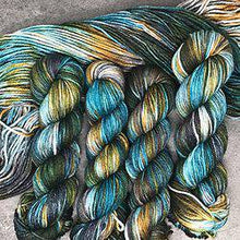 Load image into Gallery viewer, Witch Hair ~ Sparkle - Shirsty Cat Yarns

