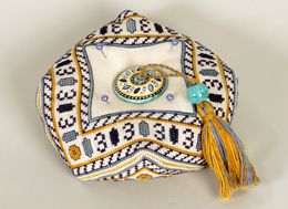 Deruta Biscornu Designs