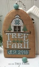 Charger l'image dans la galerie, White Christmas - Tree Farm
