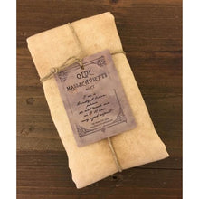 Charger l'image dans la galerie, With Love
