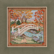 Charger l'image dans la galerie, Country Lane Series Button &amp; Bead Kits (2019) ~ Foot Bridge
