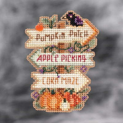 2021  Autumn Harvest Ornament Kit ~ Fall Fun