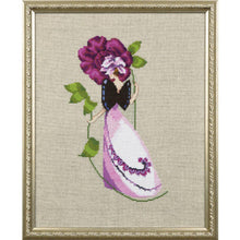 Load image into Gallery viewer, Rose Couture ~ Sultanas Rose
