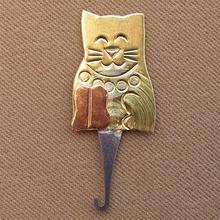 Charger l'image dans la galerie, Needle Threader - Puffin &amp; Co.
