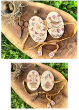 Load image into Gallery viewer, Birds of a Feather Needlebook
