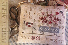 Charger l'image dans la galerie, Patriotic Poppies
