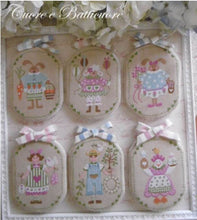 Load image into Gallery viewer, Sei Personaggi in cerca di Pasqua ~ Easter Pinkeeps

