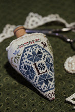 Load image into Gallery viewer, Quaker Berry
