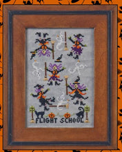 Charger l&#39;image dans la galerie, Flight School
