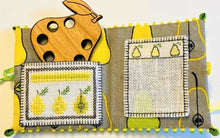 Load image into Gallery viewer, Juicy Bite Needle Case, The Littles
