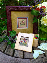 Load image into Gallery viewer, Summer Box Kit
