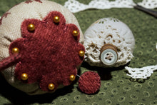 Load image into Gallery viewer, Quaker Berry
